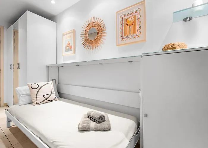 Letoile De Vue Exceptionnelle Centre Terrasse מנטון